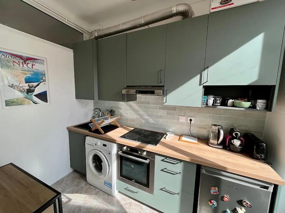 2 Pieces Cocooning Pres Du Port/Gare Riquier Apartment Nice