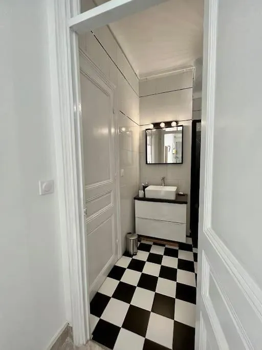 2 Pieces Cocooning Pres Du Port/Gare Riquier Apartment Nice